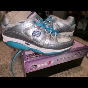 Women Sketchers Shape-Ups!